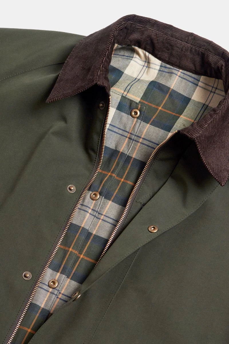 Barbour Oversized Reversible Transport Jacket (Sage) - Image 3
