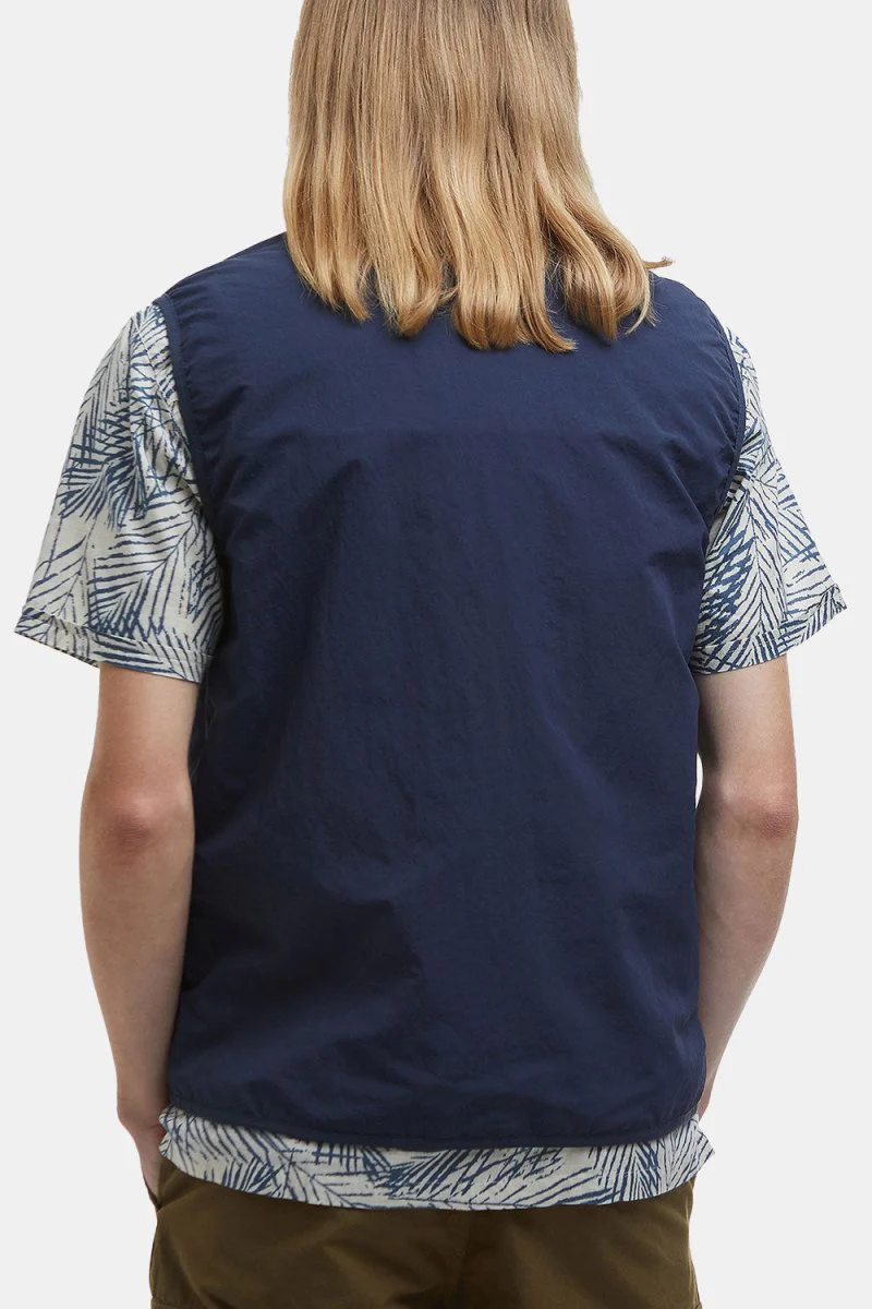 Barbour Utility Flyweight Gillet (Navy) - Image 7