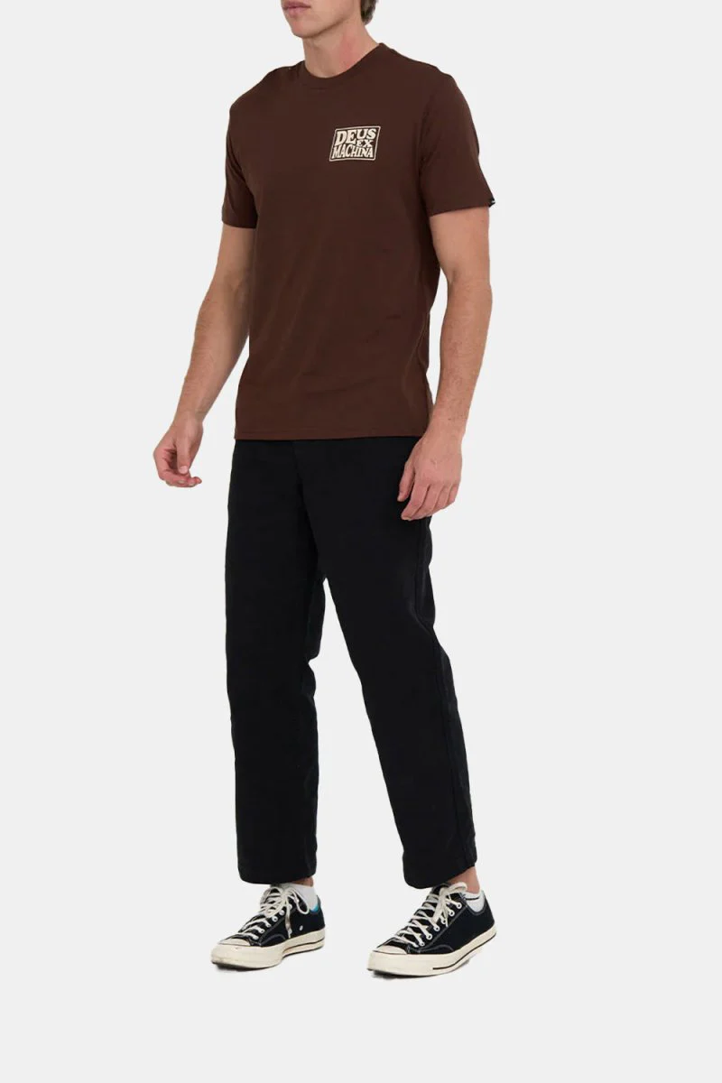 Deus County T-shirt (Potting Soil) - Image 4