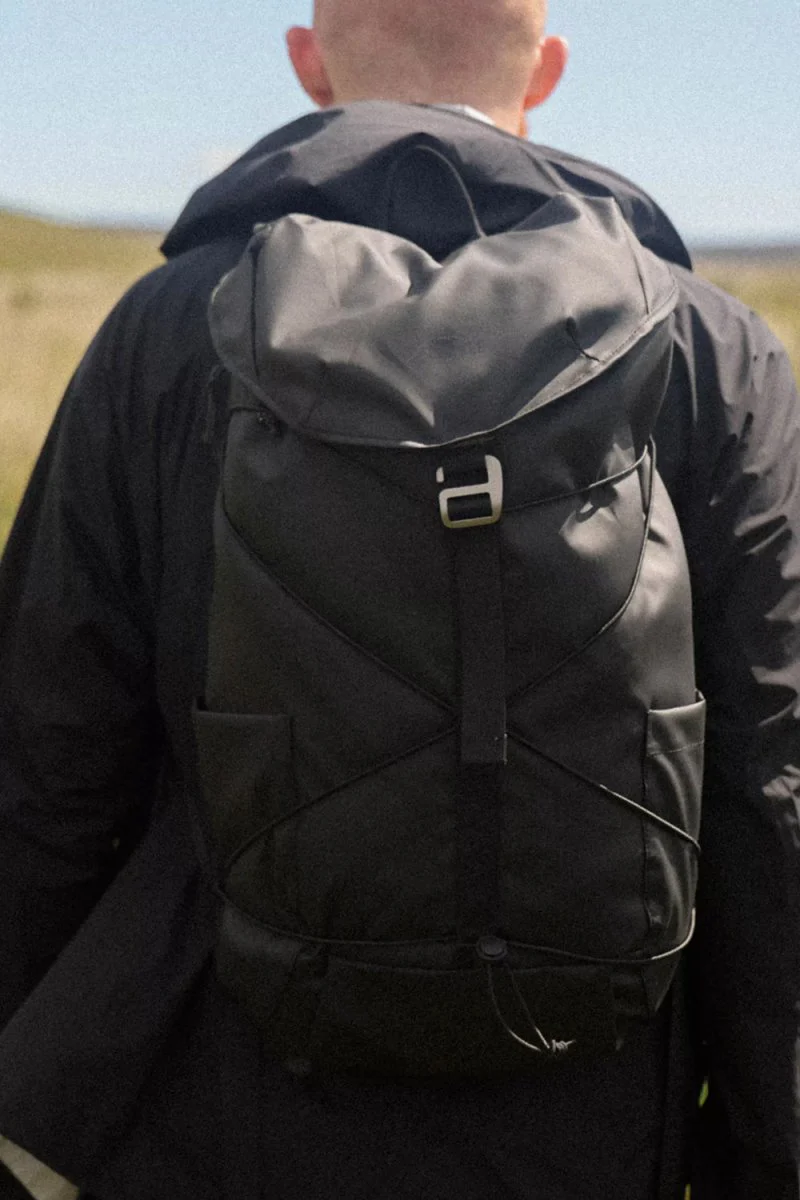 Elliker Wharfe Flap Over Backpack 22L (Black) - Image 2