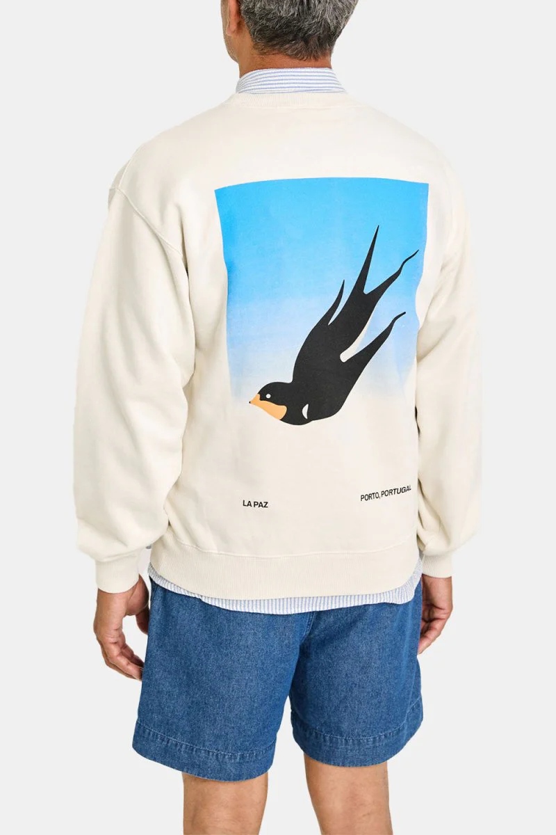 La Paz Xavier Classic Print Sweatshirt (Swallow Postcard) - Image 2