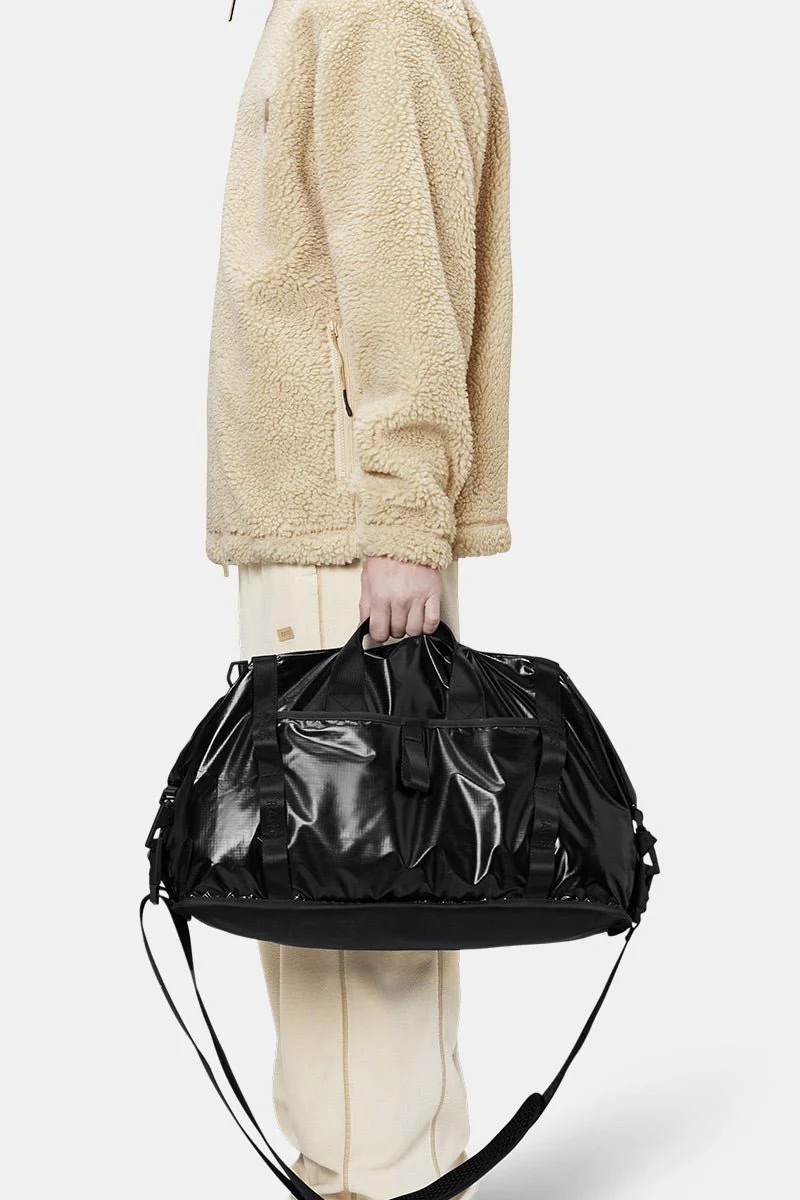 Rains Sibu Weekend Bag (Black) - Image 2