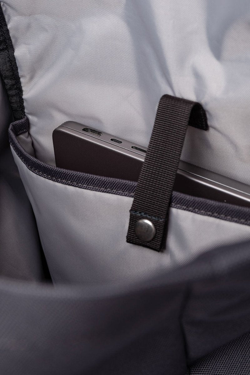 Sandqvist Ground Rolltop L Backpack (Asphalt/Black) - Image 4