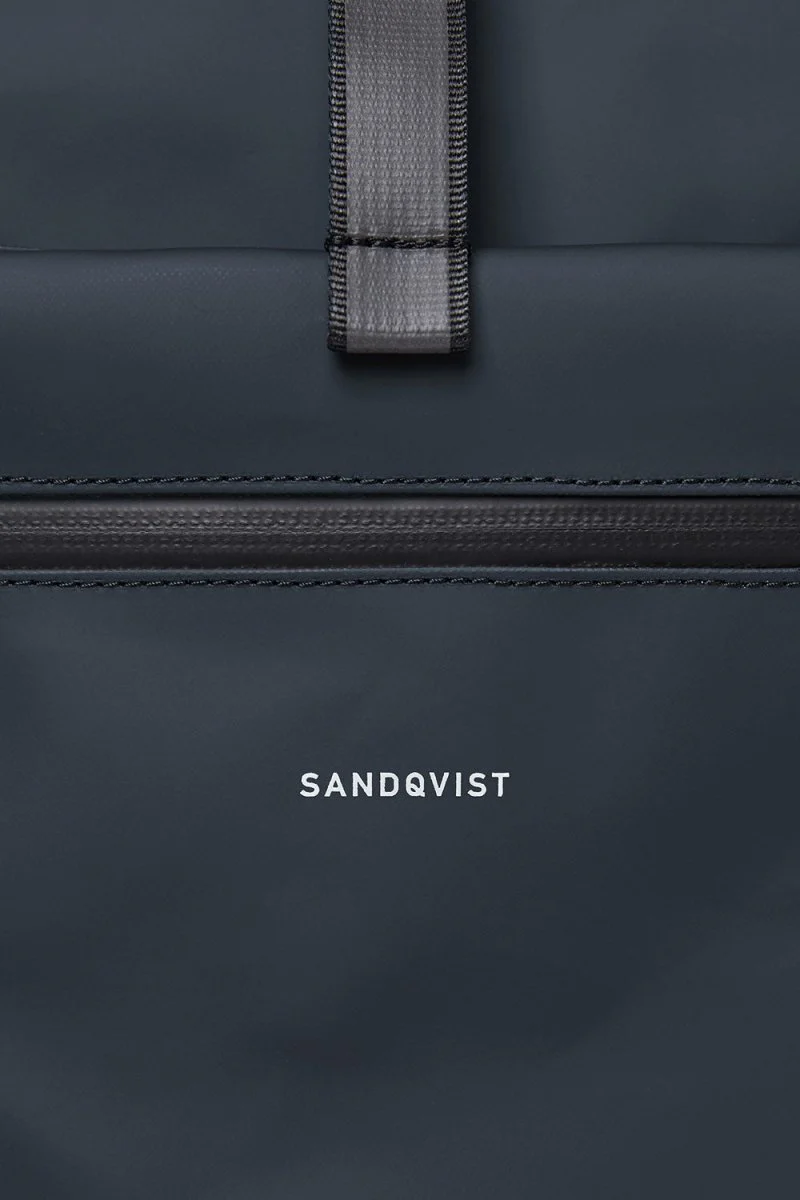 Sandqvist Ruben 2.0 Water-Resistant Rolltop Backpack (Navy) - Image 7